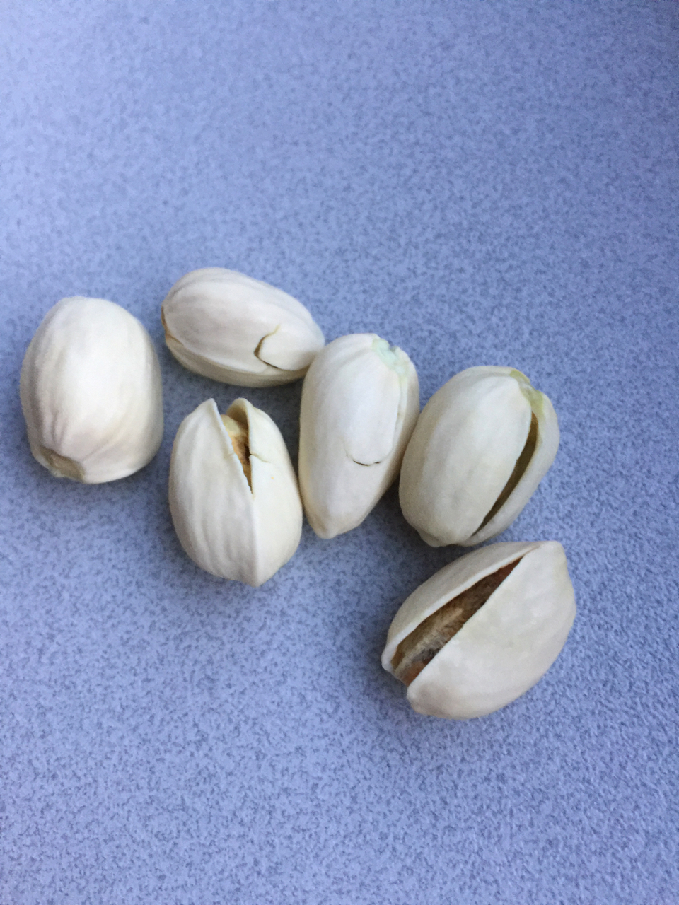 shelled pistachios